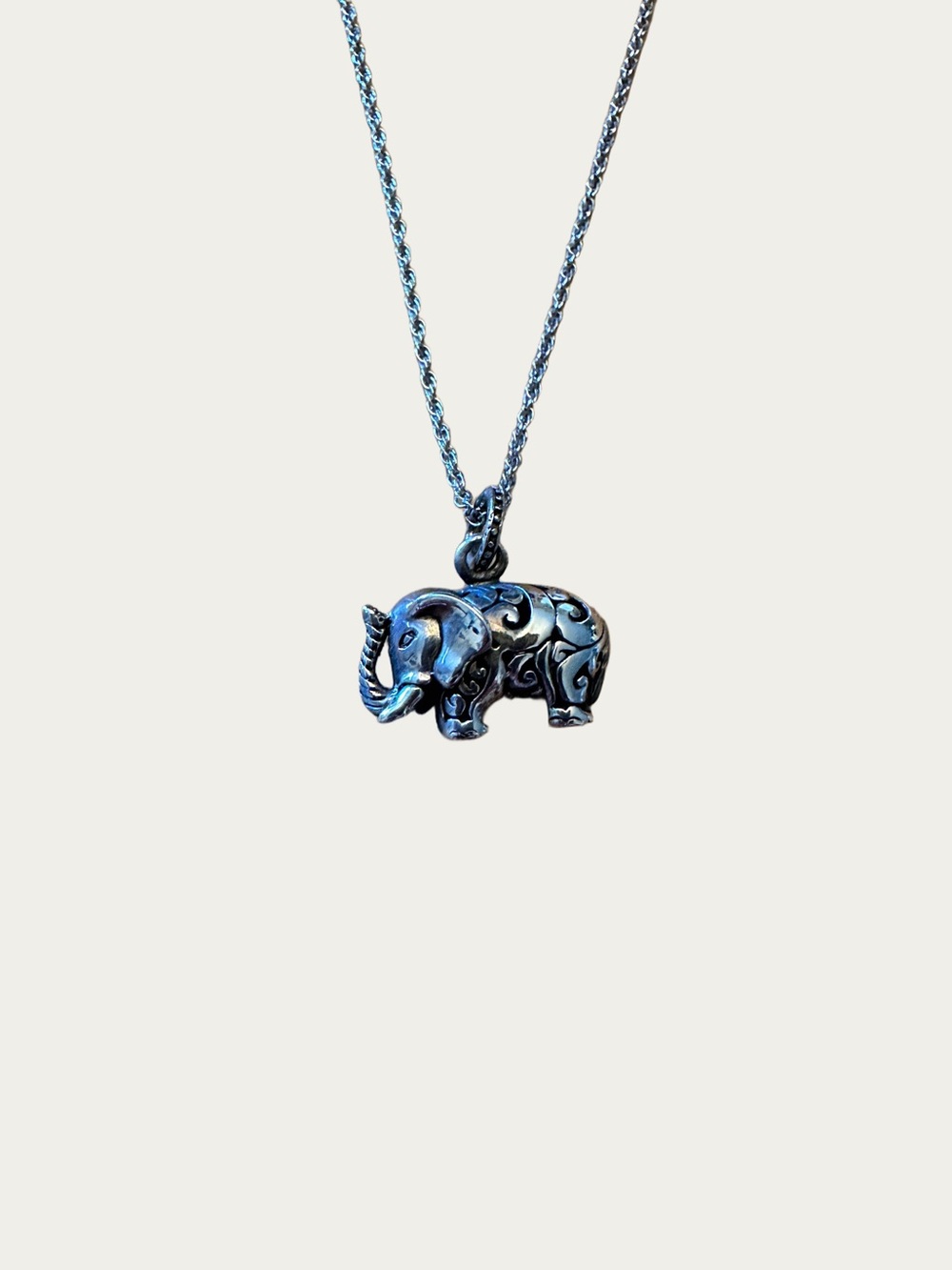 Skills Witt .925 Sterling Silver Good Luck Elephant Pendant